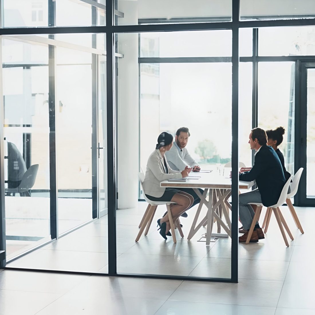 business-people-meeting-team-strategy-idea-planning-brainstorming-table-group-o business-people-meeting-team-strategy-idea-planning-brainstorming-table-group-o